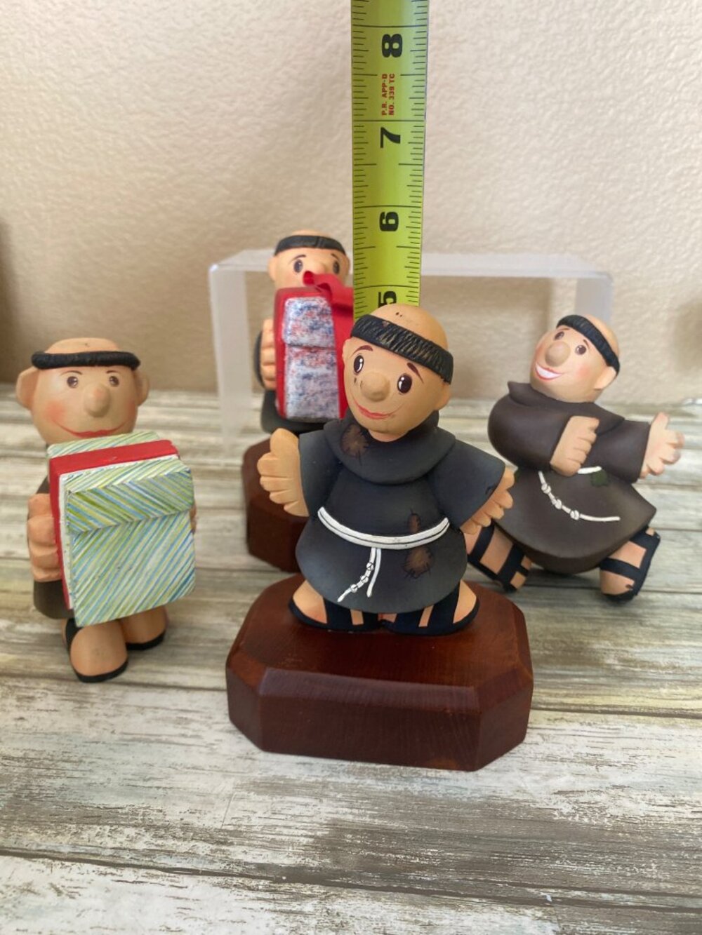 Vintage Franciscan Missions Monk Wood Figurines Set of 4 Christmas 4” - Picture 2 of 15